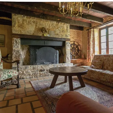 Charming Estate Dordogne With Pool