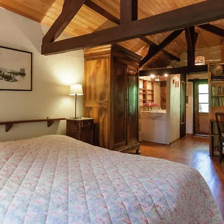 A Romantic Hamlet With Lush Gardens On A Hill *