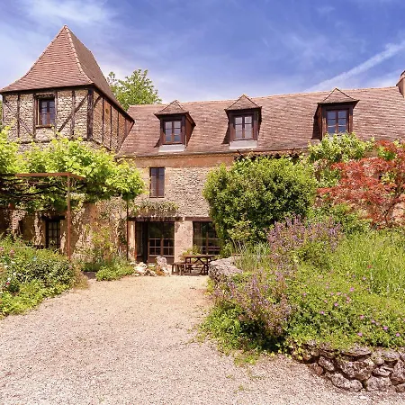 Holiday home A Romantic Hamlet With Lush Gardens On A Hill Meyrals